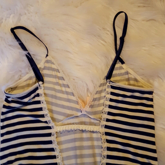Sista Shei Onesie Romper NWOT S - Picture 3 of 4